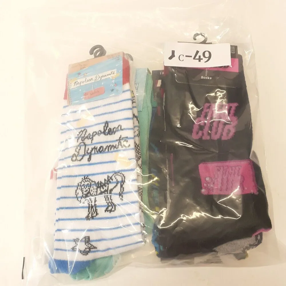 Classic Movie Variety Pack Novelty Men Crew Socks 6 Pair Size 6-12 NWT